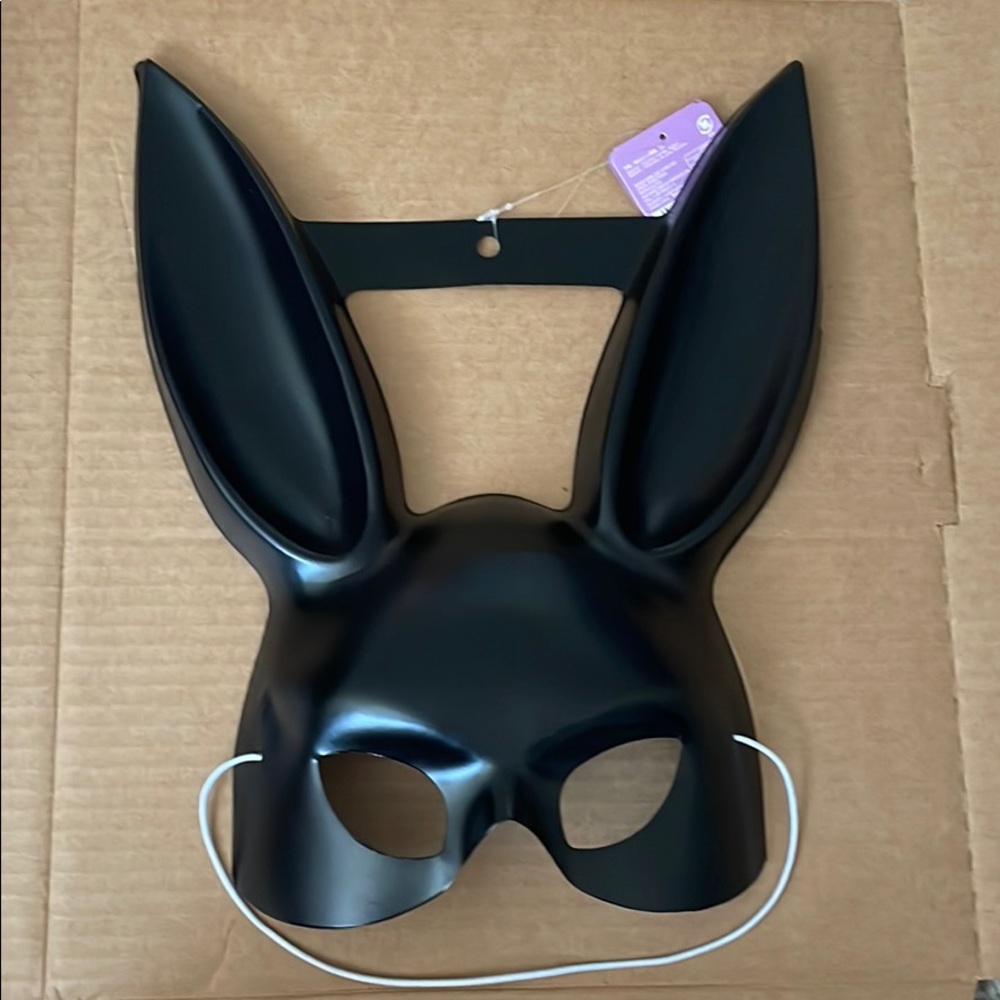 playboy bunny mask nwt